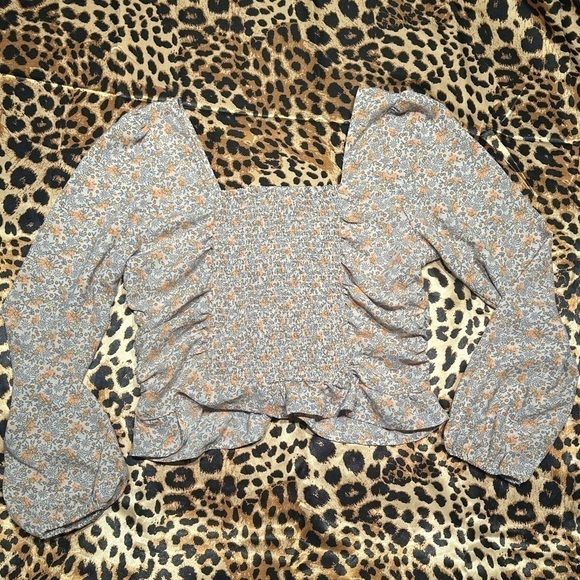 H&M Floral Cropped Puff Long Sleeve - Picture 5 of 5